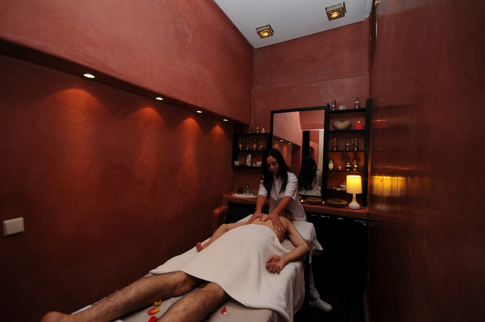 traditional hammam room of the riad, hammam price Marrakech for a small group in a private house