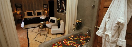 Direktbuchung Riad Marrakesch — Doppelzimmer mit Poolblick im Riad